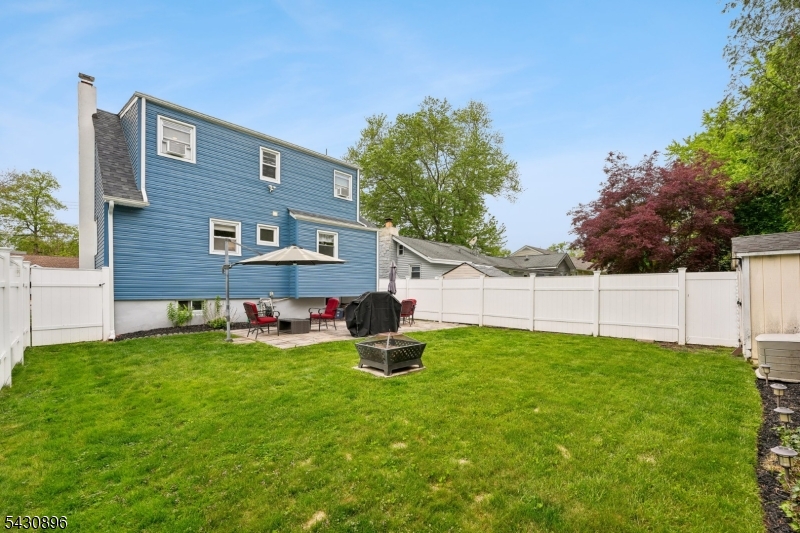 Lake Hiawatha - Residential