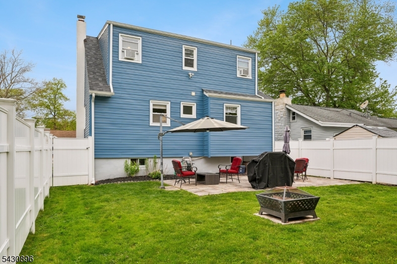 Lake Hiawatha - Residential