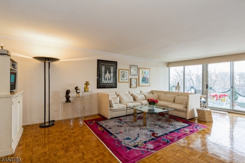 Claridge - Residential