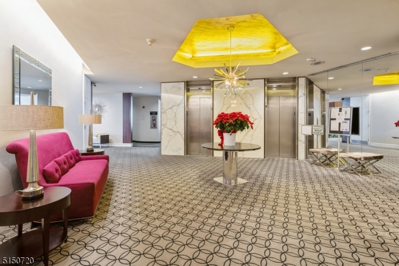 Claridge - Residential