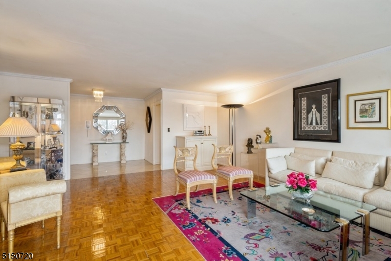 Claridge - Residential