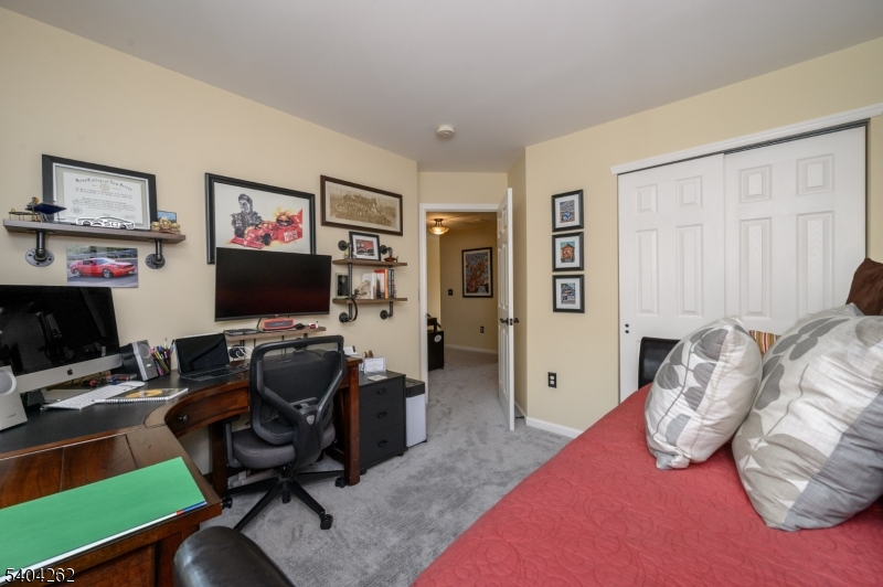 Overlook at Lopatcong - Residential