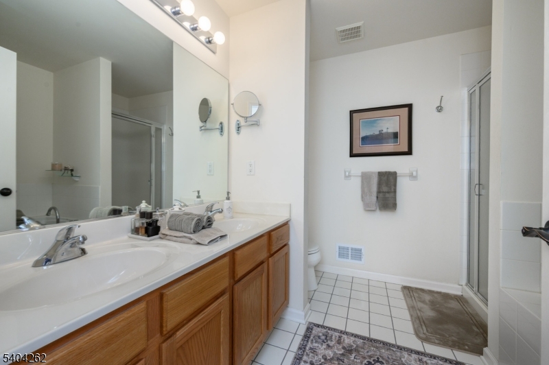 Overlook at Lopatcong - Residential