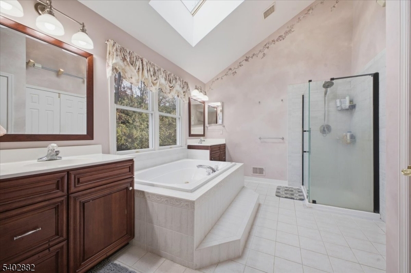 Hunterdon Ridge - Residential