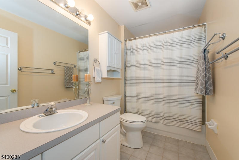 Flanders Crossing - Residential