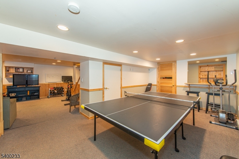 Flanders Crossing - Residential