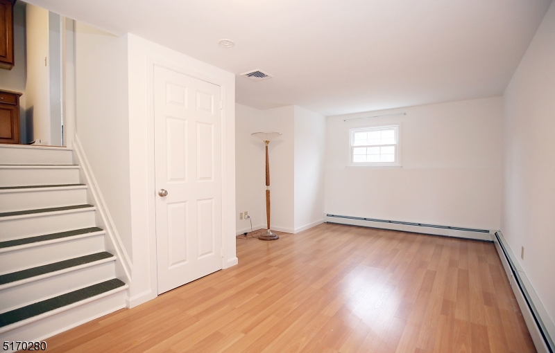 Near Morris Plains - Residential Lease