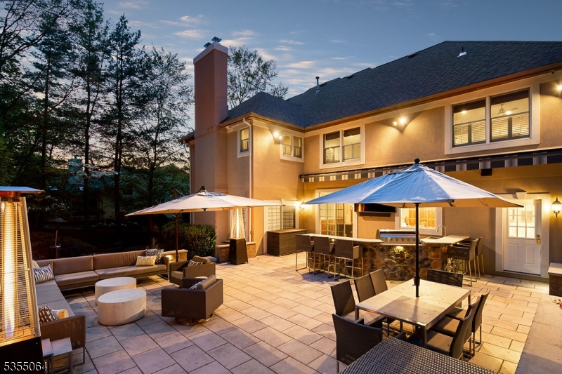 NOTTINGHAM ESTATES - Residential