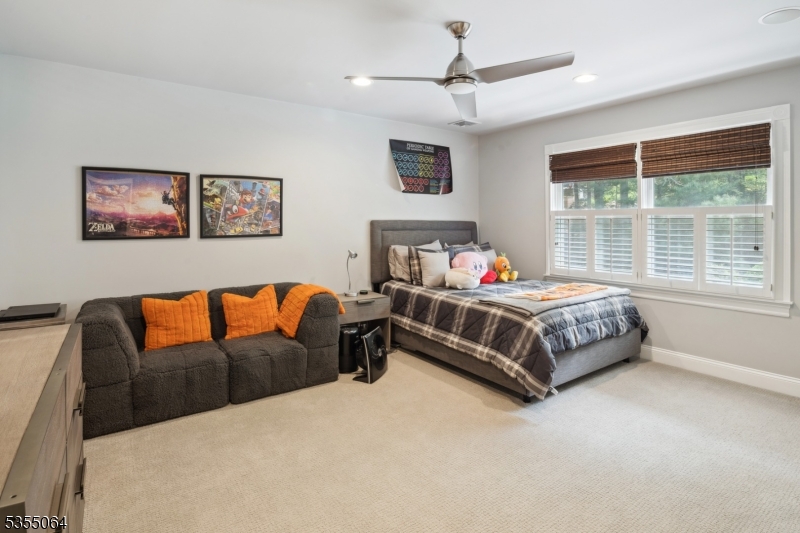 NOTTINGHAM ESTATES - Residential