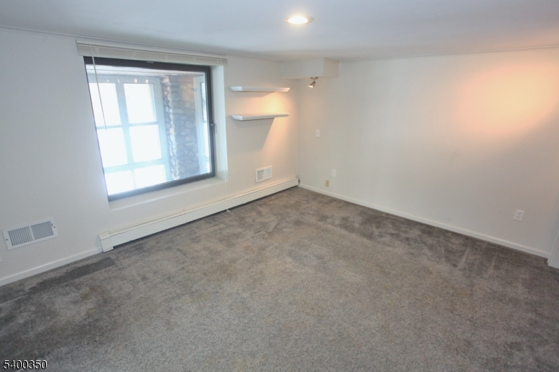 Lake Swannanoa - Residential Lease