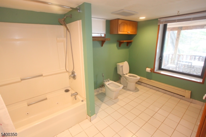 Lake Swannanoa - Residential Lease