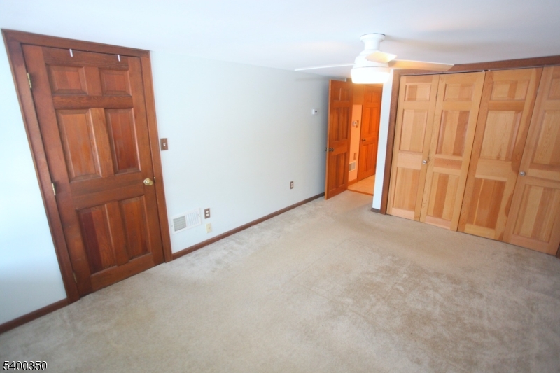 Lake Swannanoa - Residential Lease