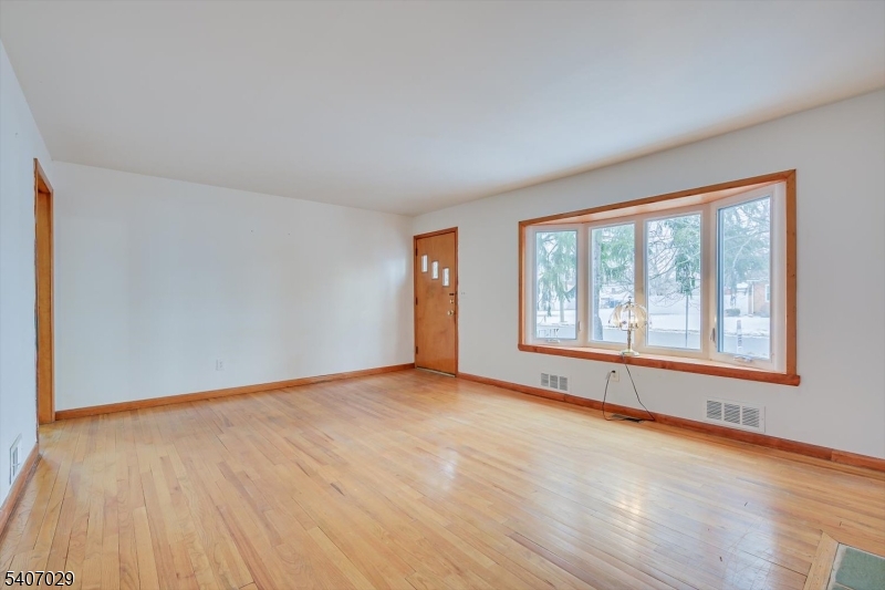 Riley School - Residential