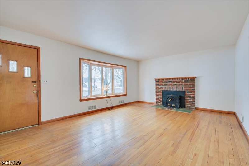 Riley School - Residential