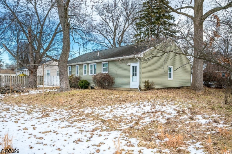 Riley School - Residential