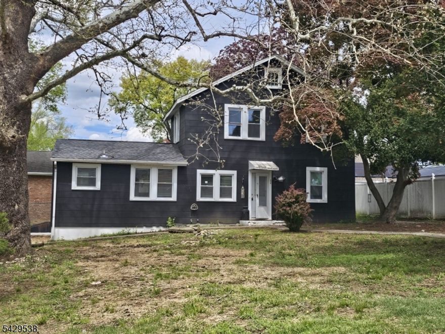 Great opportunity for a first-time homebuyer! This single-family home is located on a quiet dead-end street, offering privacy and convenience. Within walking distance to schools and with easy access to major highways, this home is perfectly situated.This property features 3 bedrooms, a spacious living room, an eat-in kitchen (EIK), and 1 full bathroom. A brand-new gas boiler has recently been installed.Being sold in as-is condition, this is a fantastic starter home with great potential decorate and customize it to your own style!