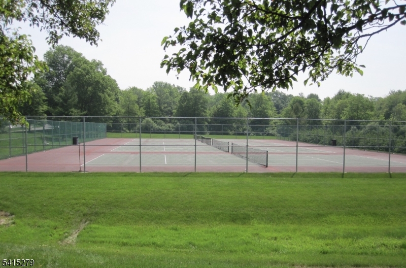 Spring Ridge - Residential