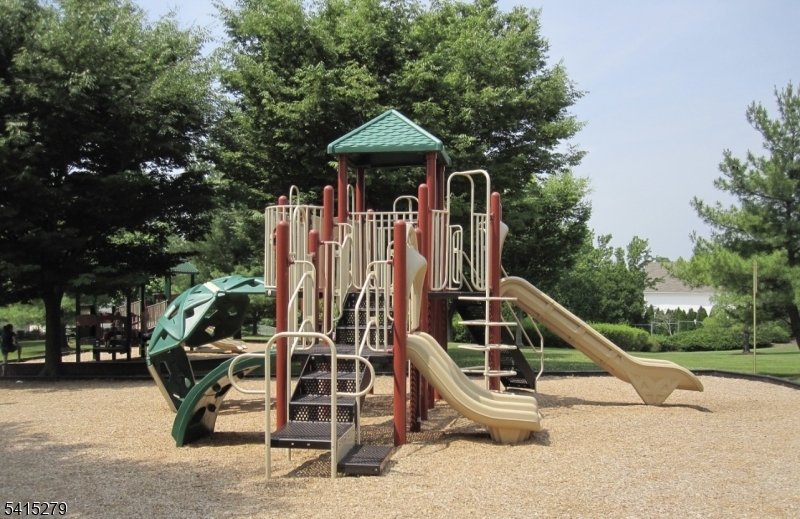 Spring Ridge - Residential