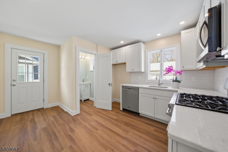 Putnam Watchung - Residential