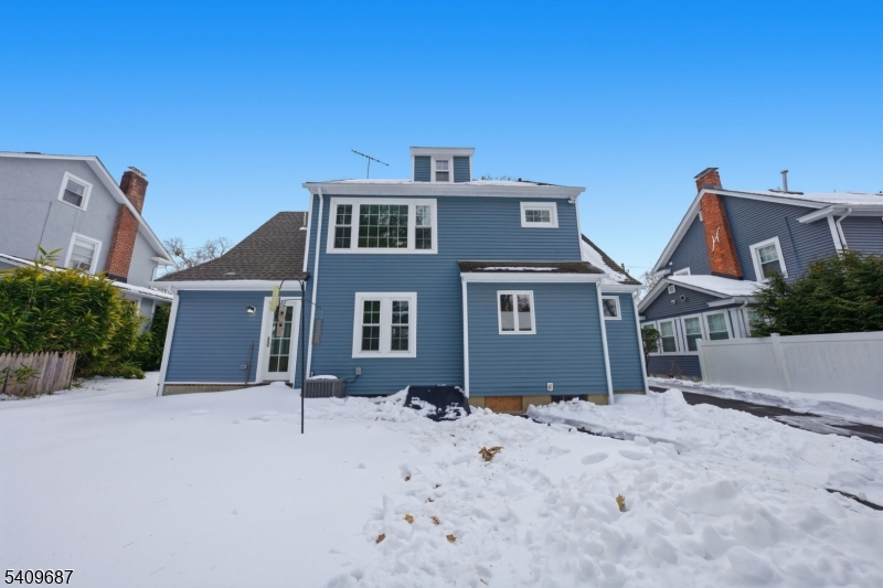 Putnam Watchung - Residential