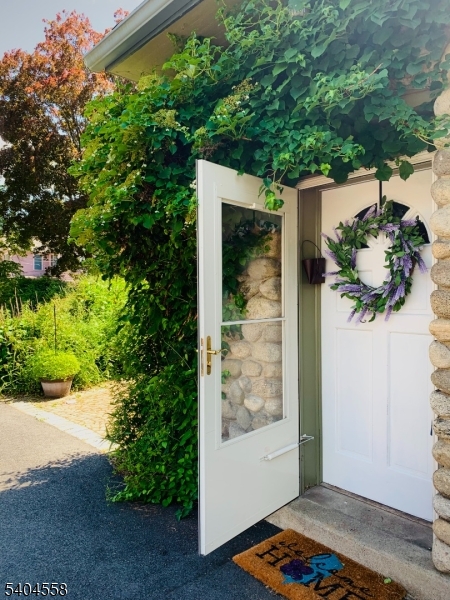 College - Residential Lease