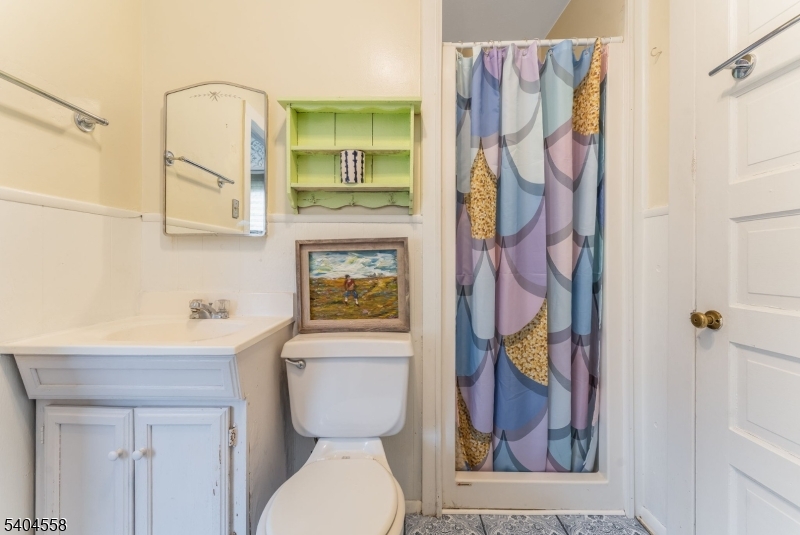 College - Residential Lease