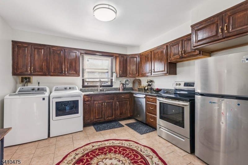 Laurel Park - Residential