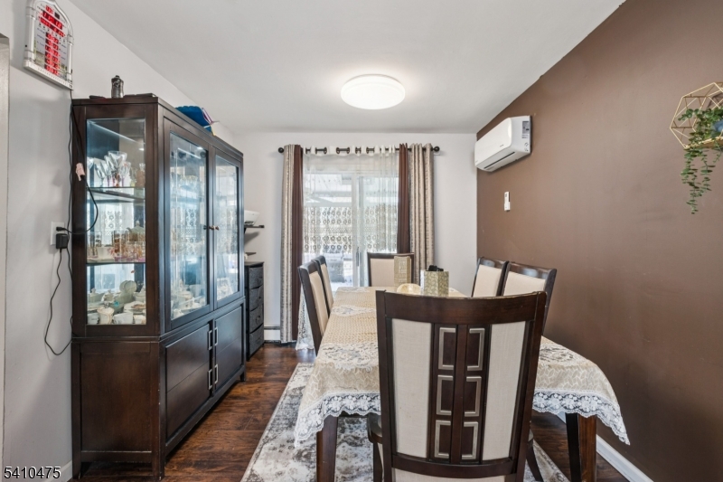 Laurel Park - Residential