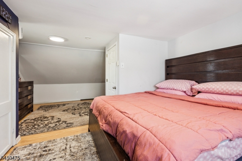 Laurel Park - Residential