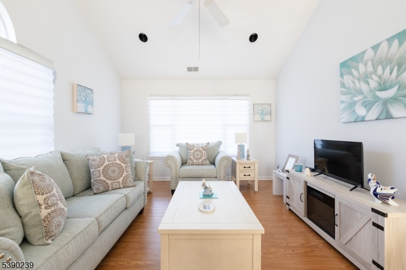 Oak Hill - Residential