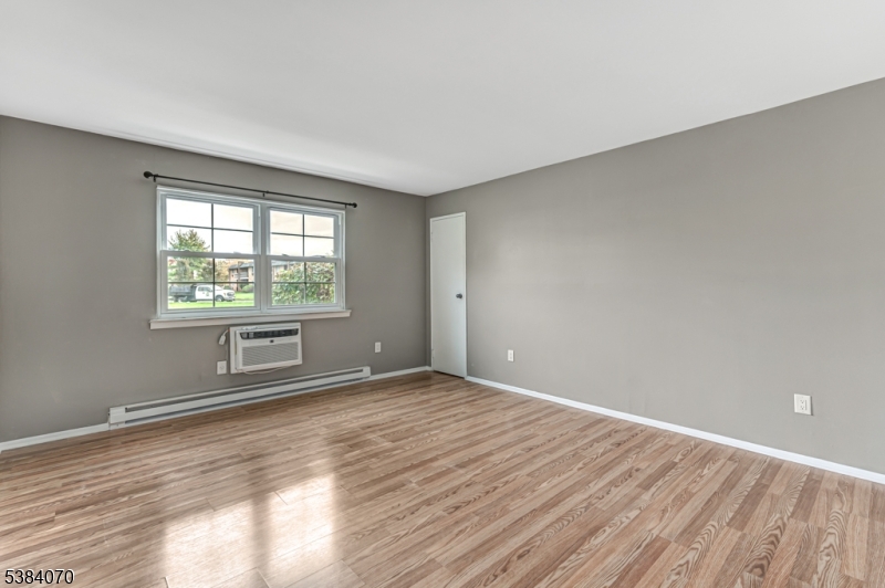 Claremont Hills - Residential Lease