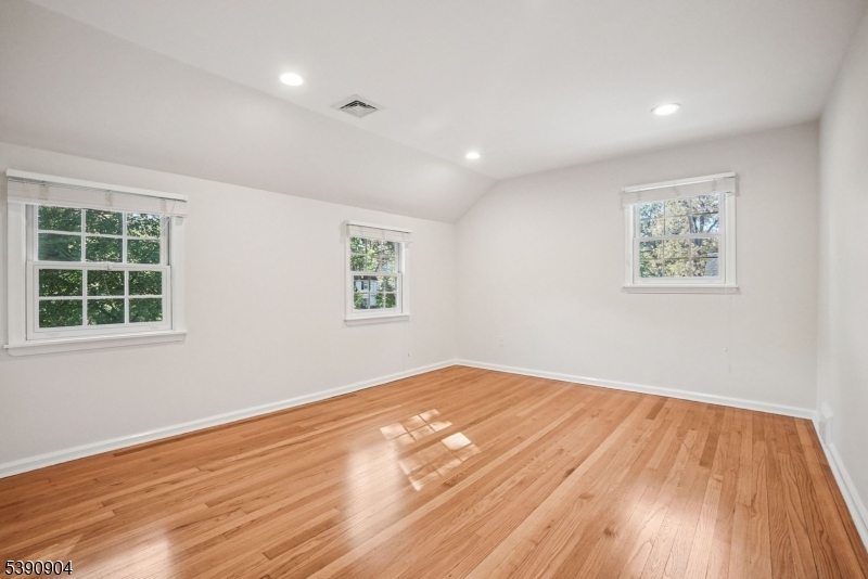 Memorial Field - Residential