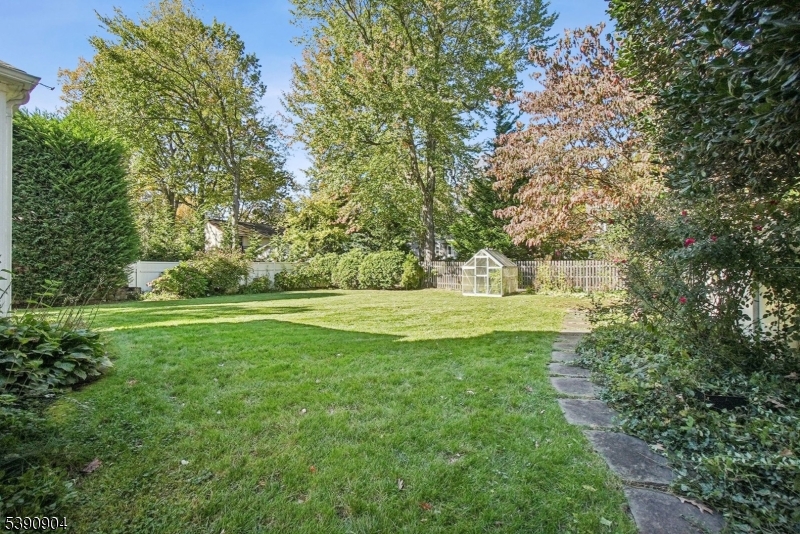 Memorial Field - Residential