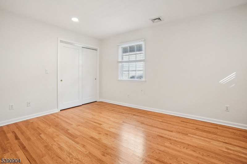 Memorial Field - Residential