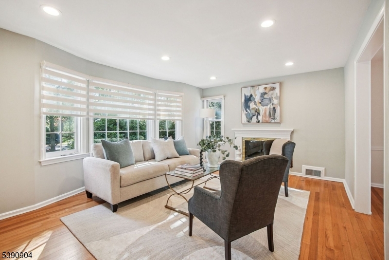 Memorial Field - Residential