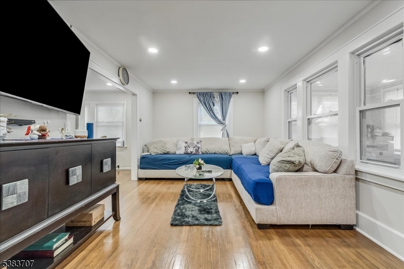 Pine Brook - Residential