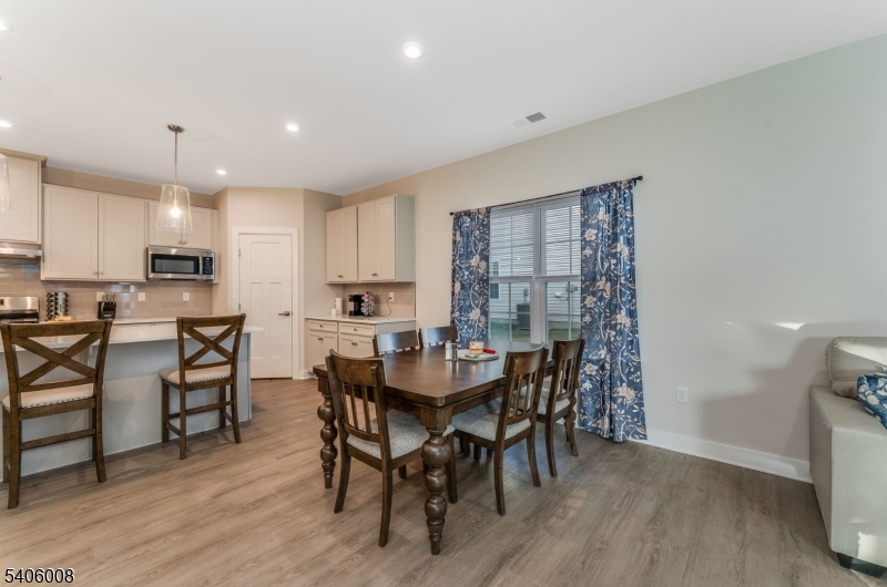 Mansfield Meadows - Residential