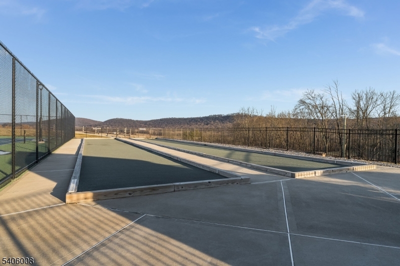 Mansfield Meadows - Residential