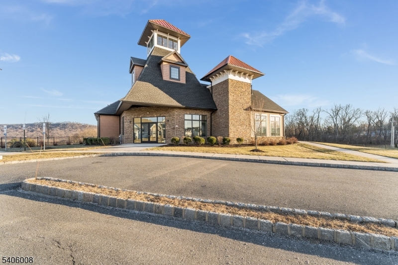 Mansfield Meadows - Residential