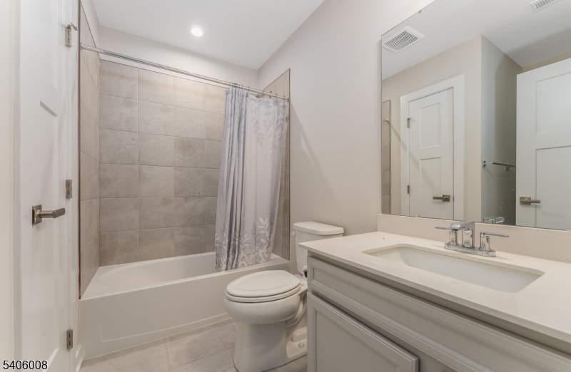 Mansfield Meadows - Residential