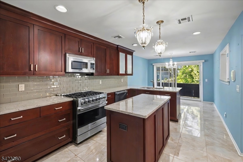 Kenwood Estates - Residential