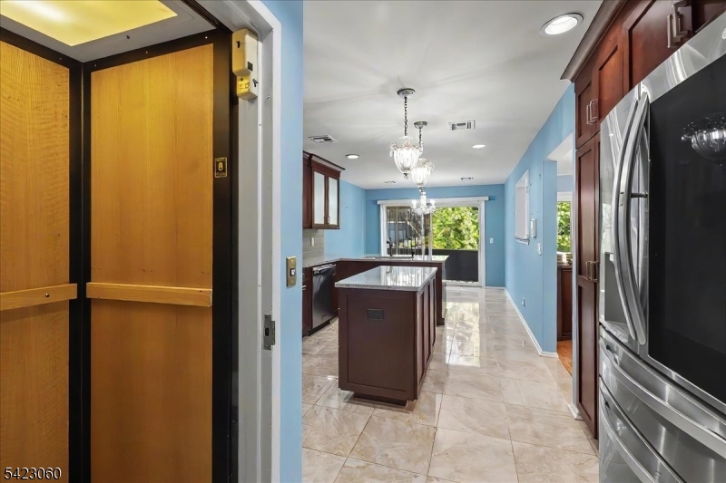 Kenwood Estates - Residential