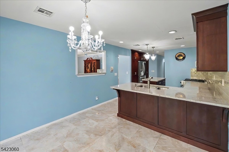 Kenwood Estates - Residential