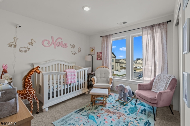 Montgomery Crossing - Residential