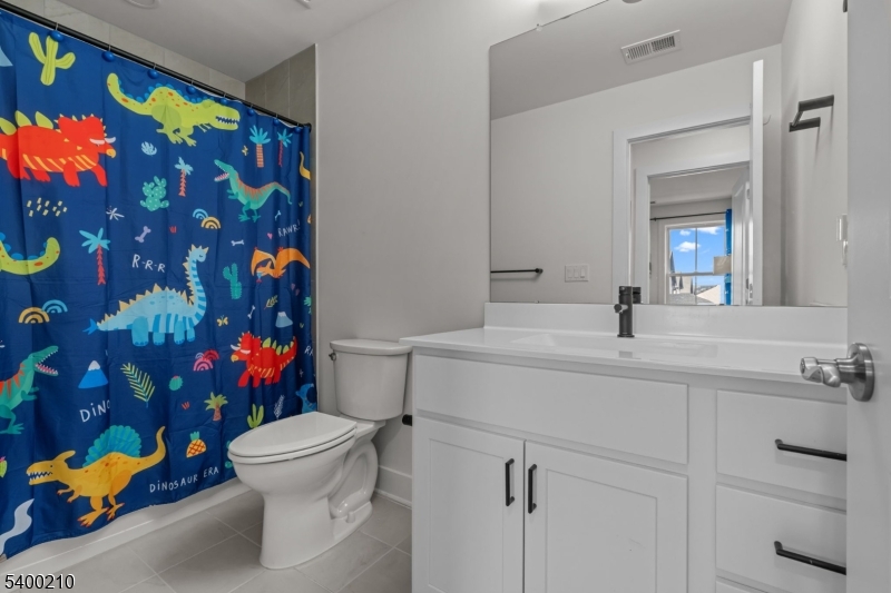 Montgomery Crossing - Residential