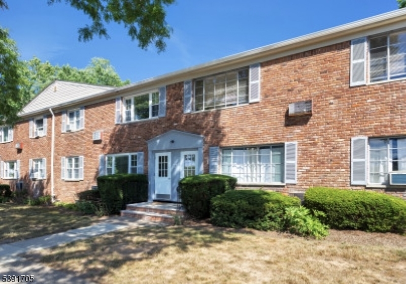 Woodwedge Gardens - Residential Lease