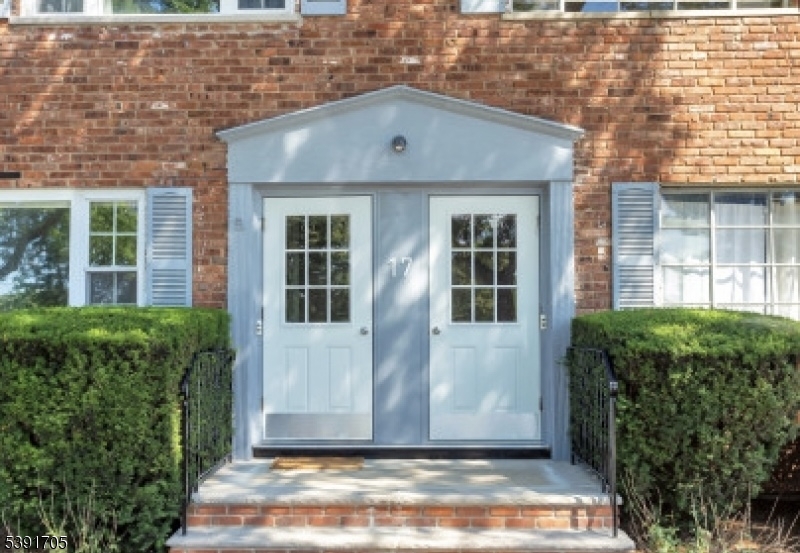 Woodwedge Gardens - Residential Lease