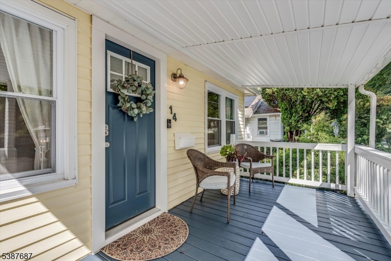 BUDD LAKE - Residential