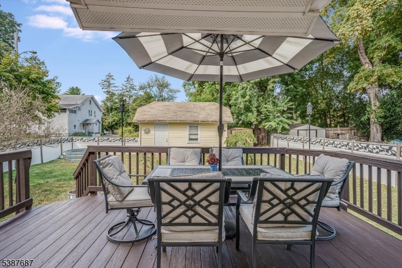 BUDD LAKE - Residential