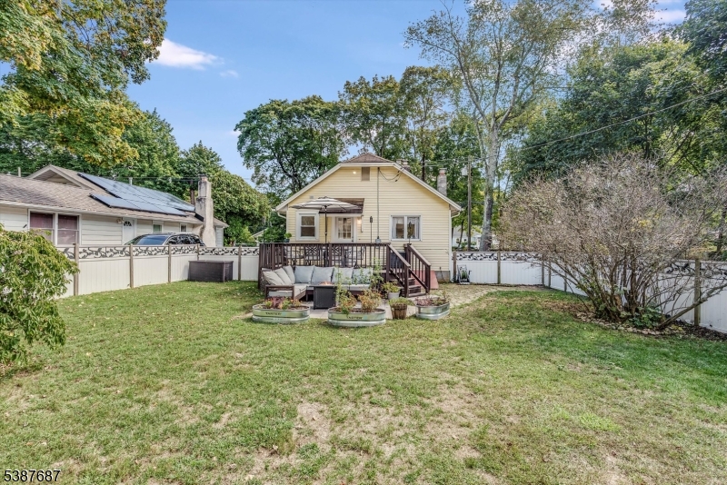 BUDD LAKE - Residential